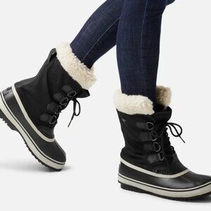 Sorel Winter Carnival Women's Waterproof Winter Boots in Black Stone - Size 6